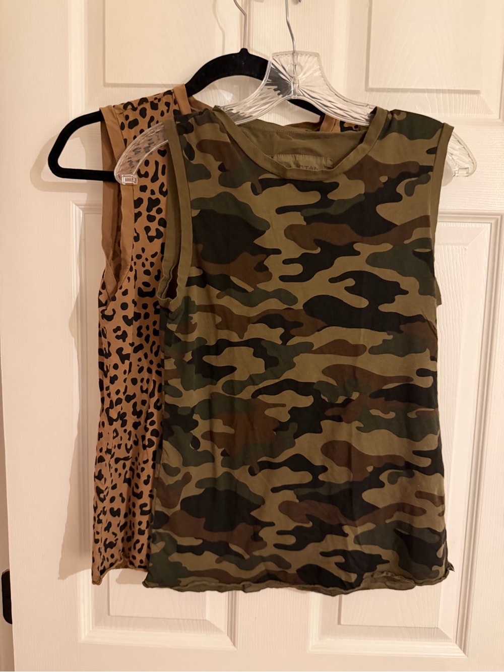NILI LOTAN 2  Print Sleeveless Tank Top - camo & leopard - Picture 7 of 8